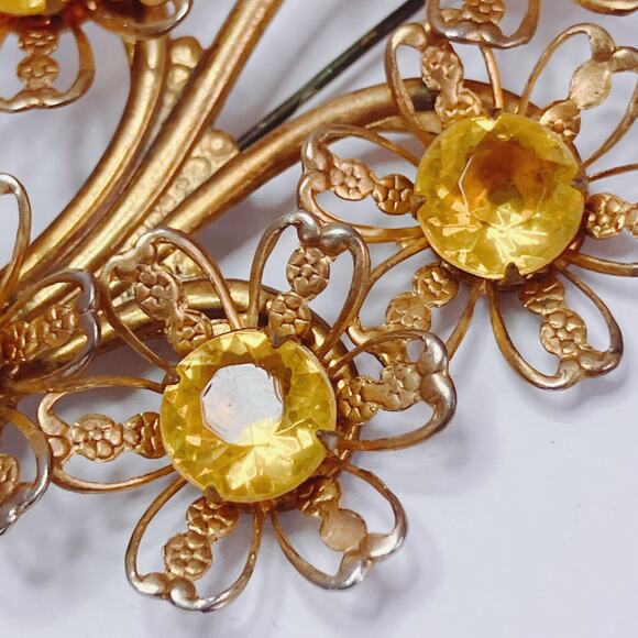 Vintage 1950s Gold Tone Filigree Floral Spray Brooch Yellow Glass Rhinestone Pin - Picture 5 of 11